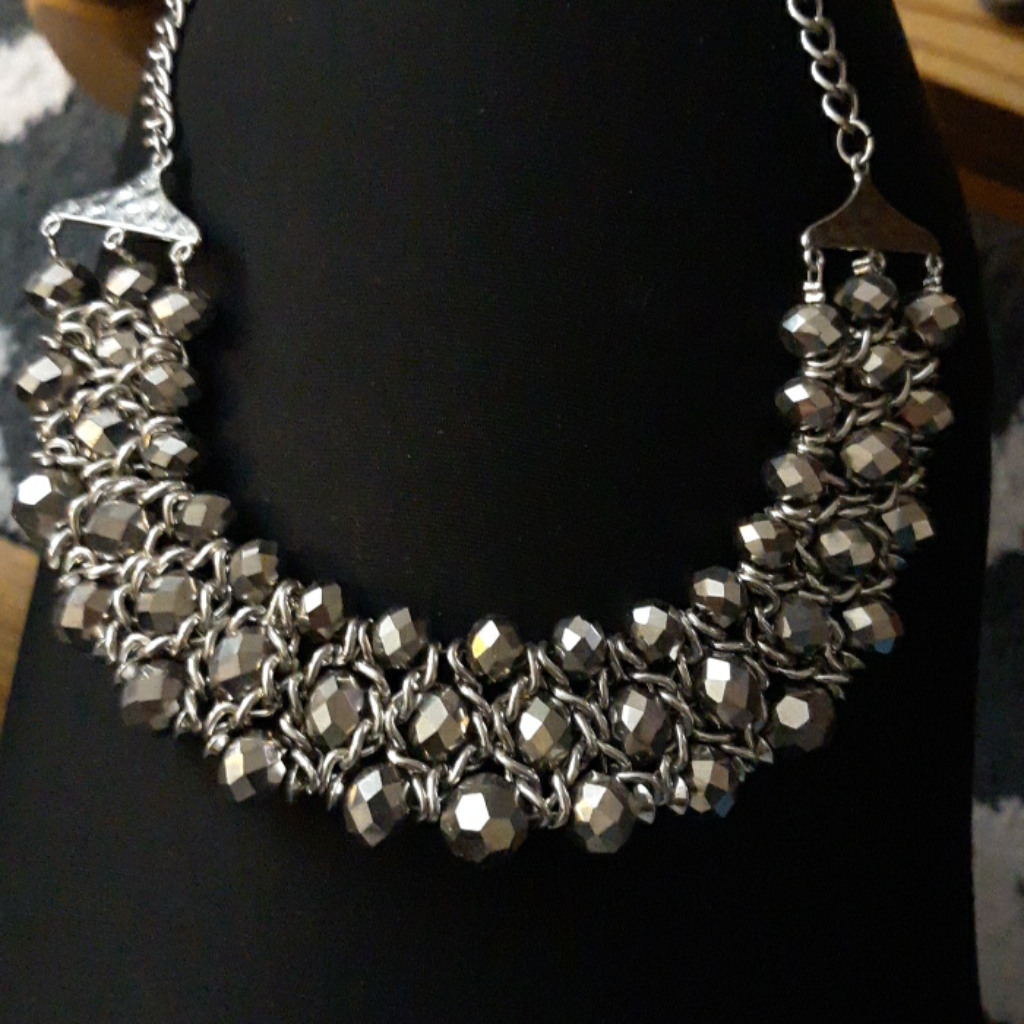 Necklace 10$